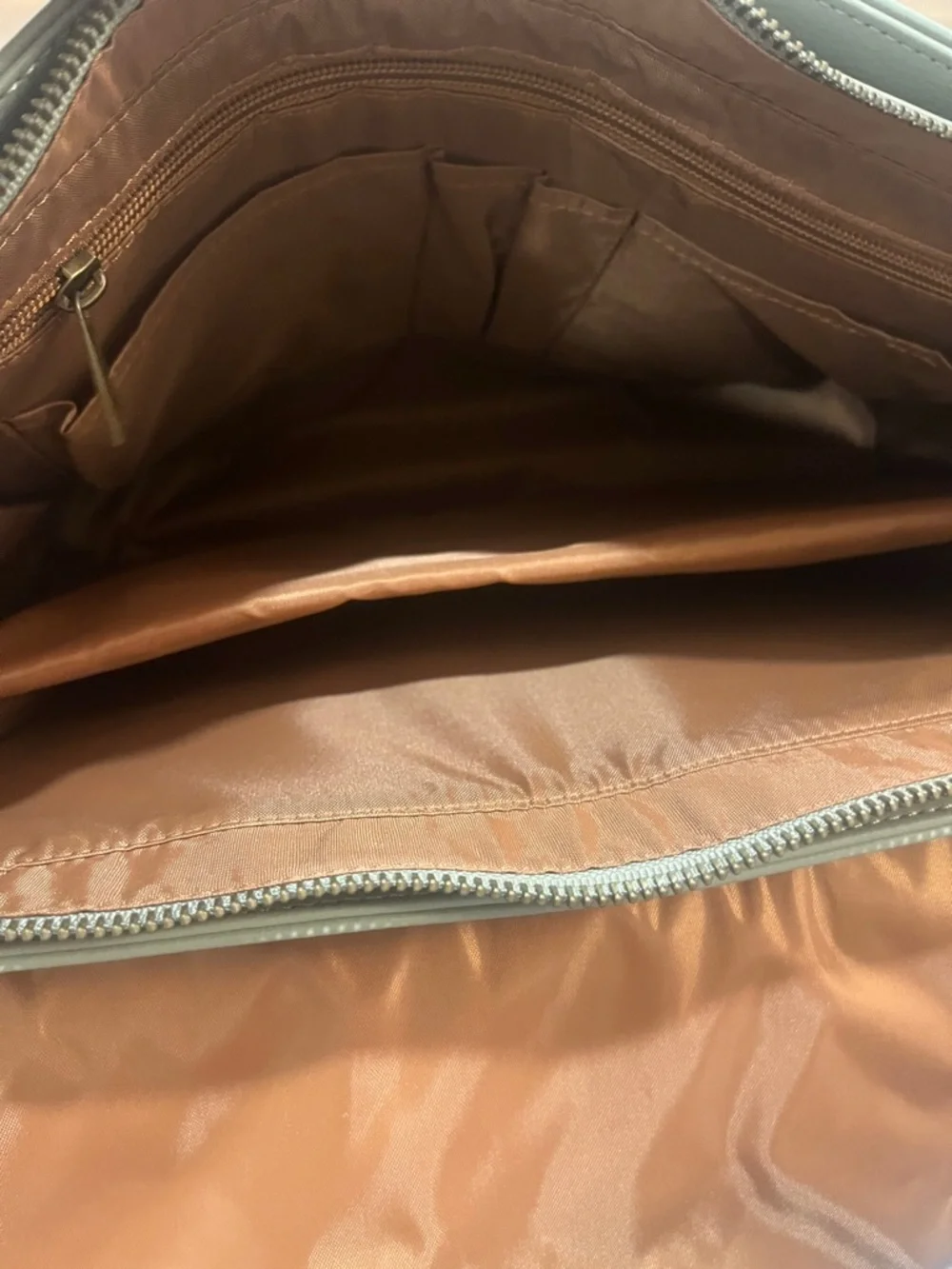 Epic Laptop beige & gray bag with adjustable strap unisex business travel work